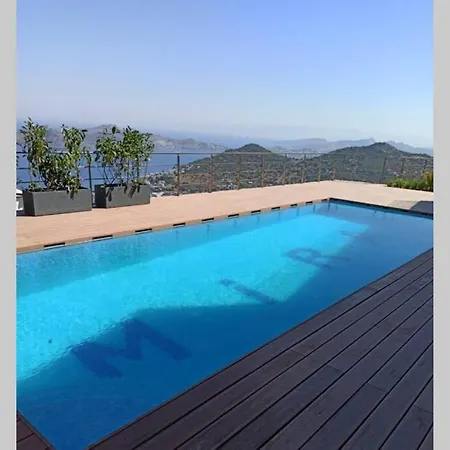 Magnificent In Yalikavak Vilă Bodrum